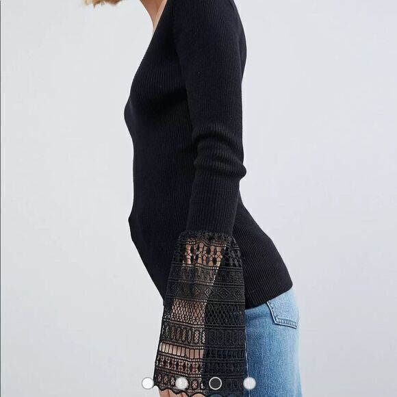 ASOS Sweater With V Neck And Lace Bell Sleeve Black Womens Size 4 Top - Picture 3 of 8